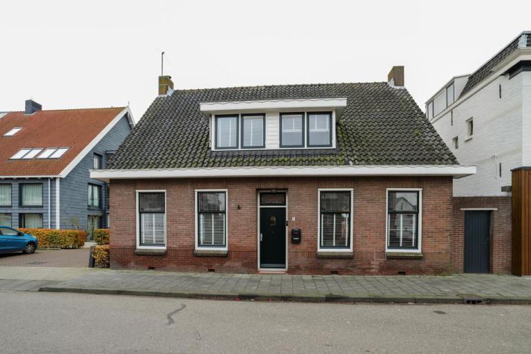 Dorpsstraat 81