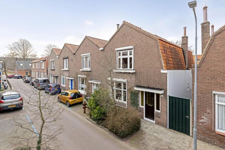 Leliestraat 13