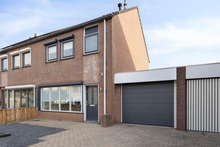 Leeghwaterstraat 2