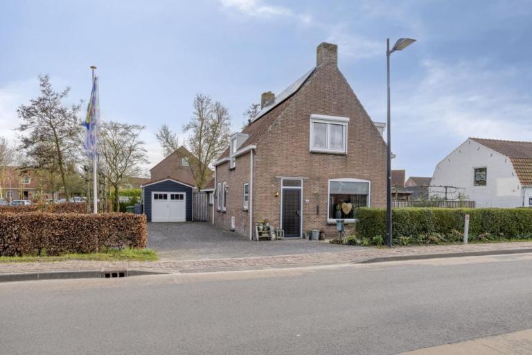Hoofdstraat 15