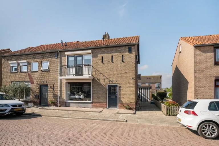 Schoolstraat 22