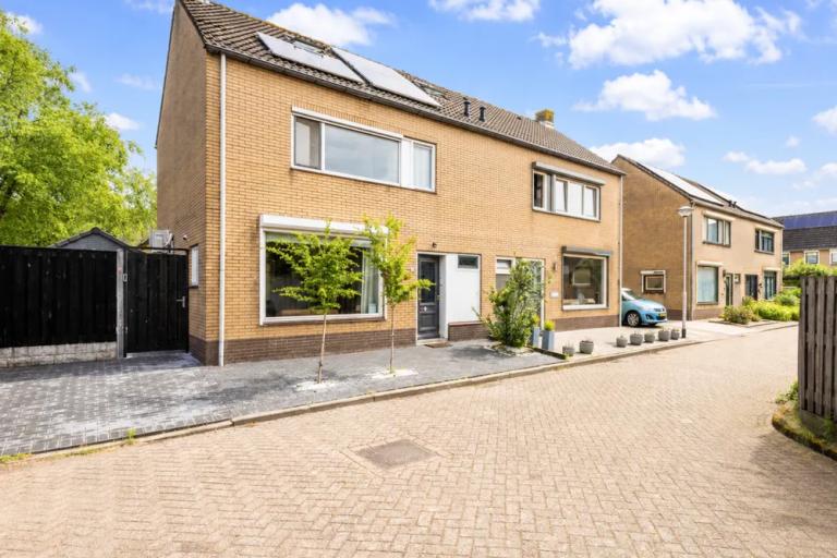 Spoorwaterstraat 22
