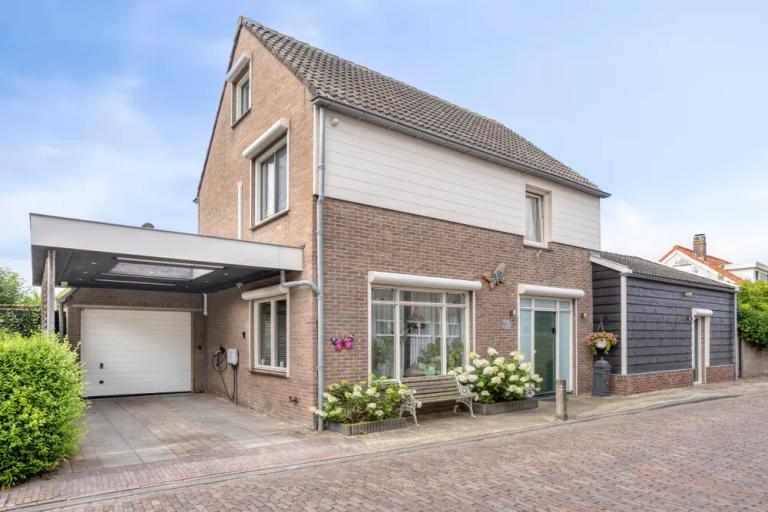 Prins Hendrikstraat 2