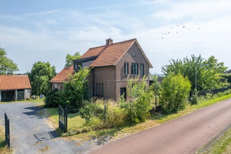Zuiddijk 11