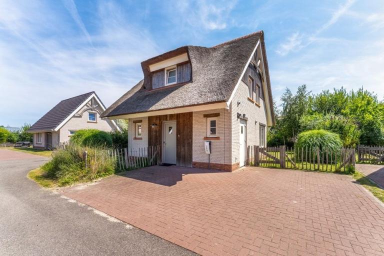 Zeedijk 24166
