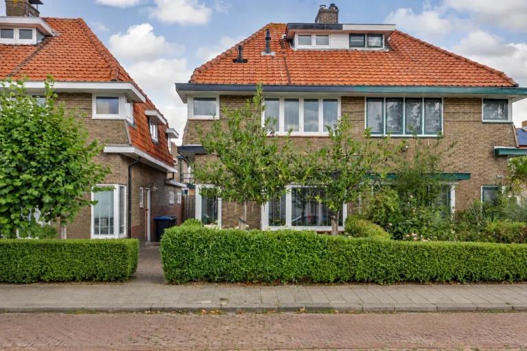 Kamperfoeliestraat 54