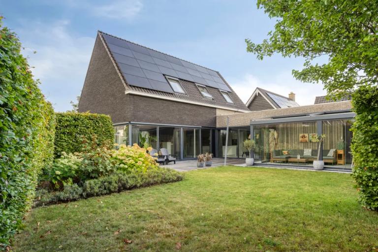 Hoekweide 8