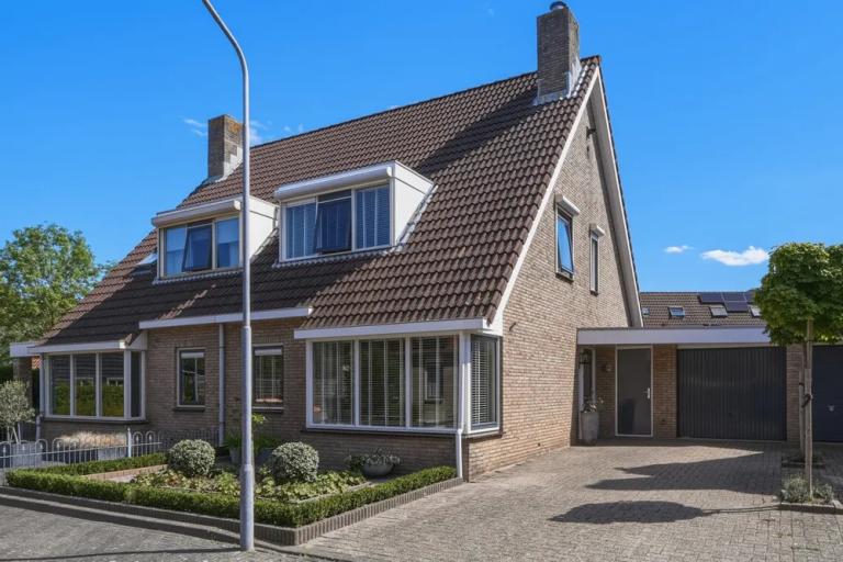 Noordeinde 8